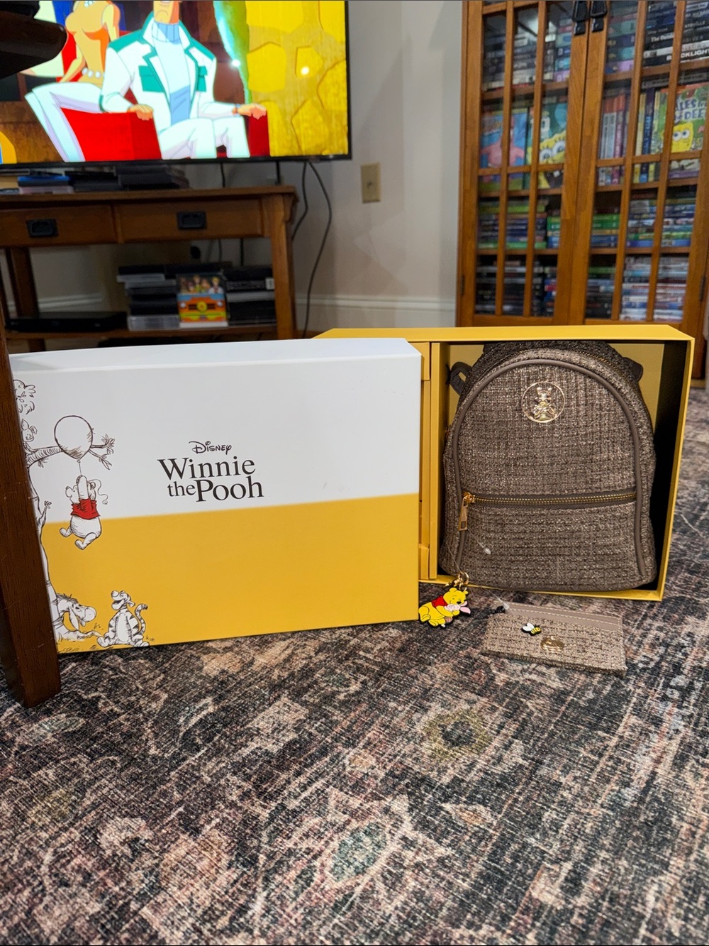 NEW Disney Winnie the Pooh Brown Mini Backpack 3 Piece Set in Gift Box - Picture 2 of 2